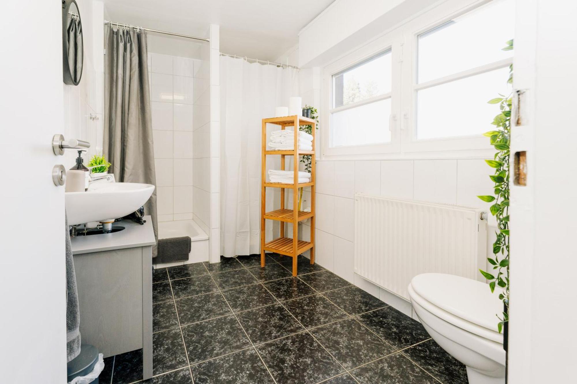City-Apartment „Kreuzviertel-Lädchen“mit Parkplatz Munster  Exterior foto